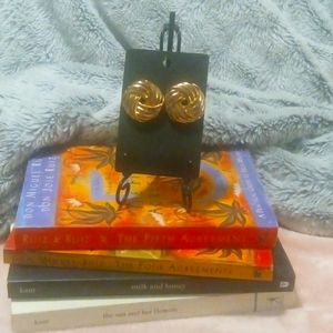 Vintage 80's earrings costume gold studs